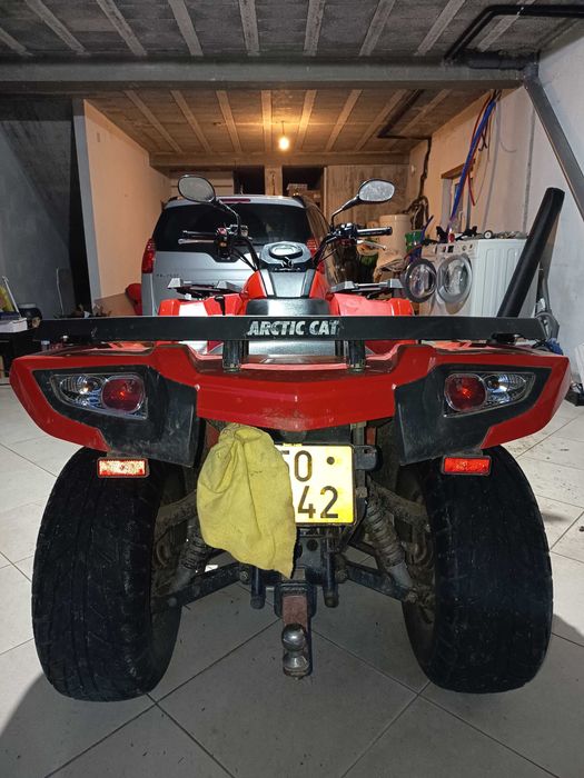 Moto 4 artic cat alterra 4x4