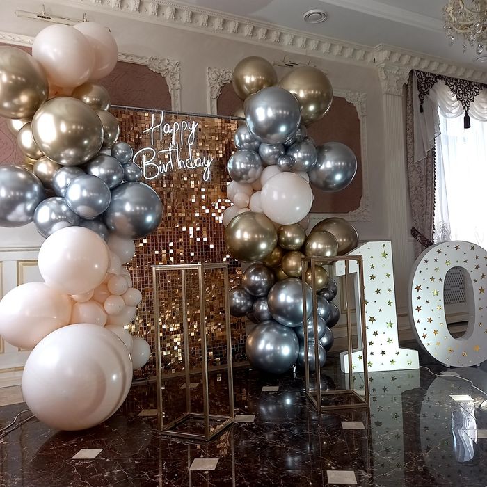 Фотозона з живої паєтки