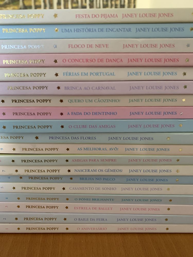 Livros Coleção Princesa Poppy