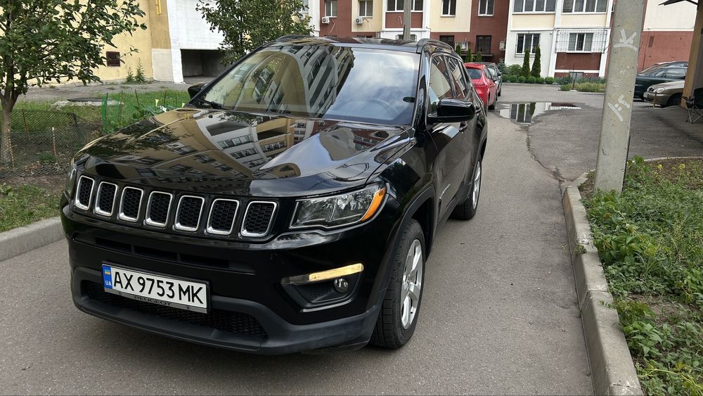 Продам jeep compass 2017