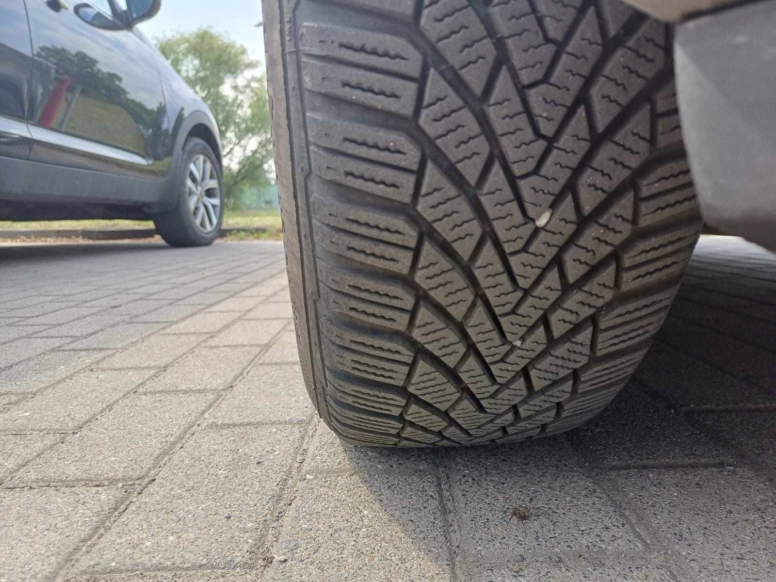 Całe koła 4szt. Opony zimowe Continental 185/65 R15 Opel Corsa