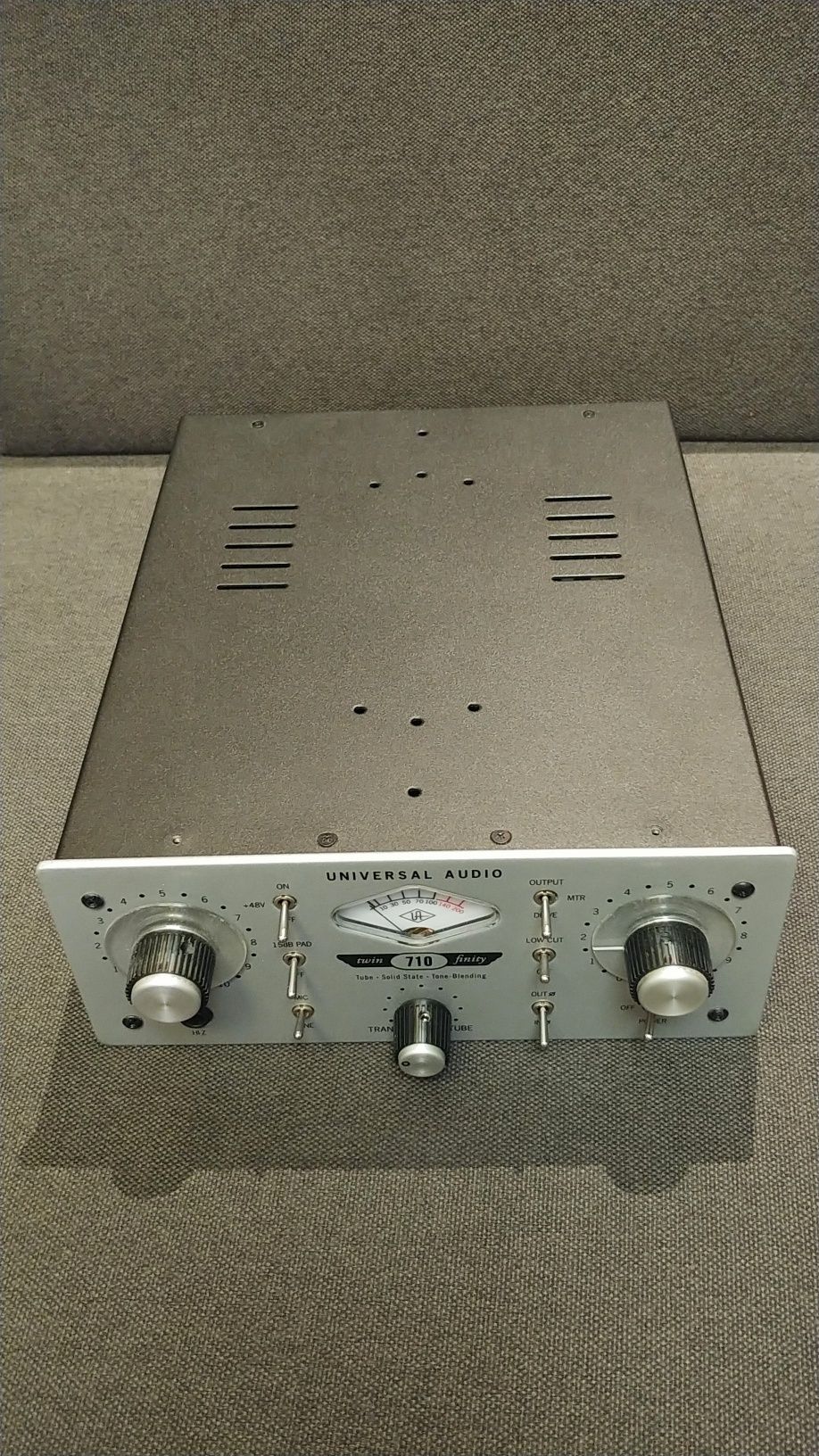 Preamp Universal Audio Twin Finity 710