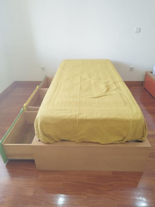 Cama solteiro 210x100 + Colchão 195x90