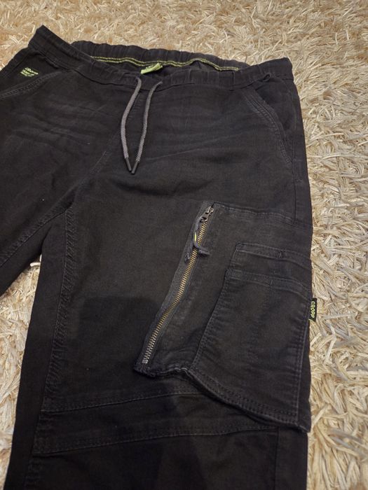 Spodnie Joggery CROPP