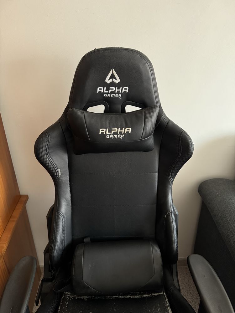 Cadeira Gaming Alpha Gamer Preta