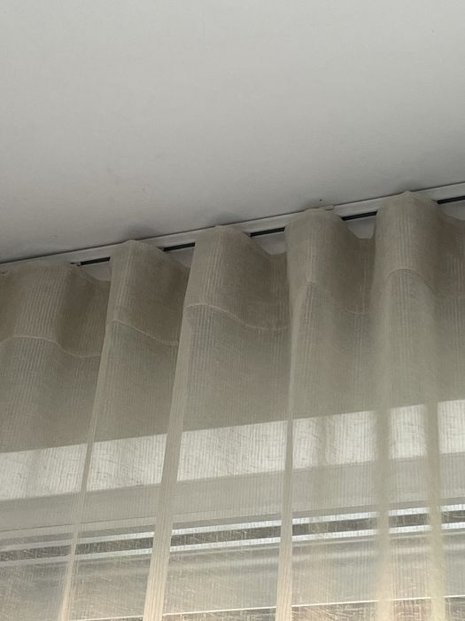 Cortinas em tecido Bege