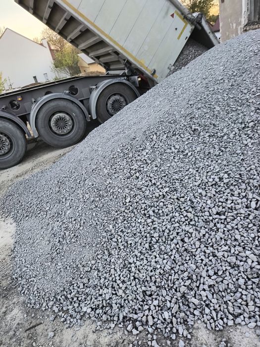 Kruszywo drogowe budowlane kliniec tłuczeń 0-32 grys  kamyk transport