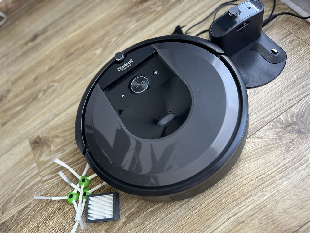 Robot sprzątający iRobot Roomba i7 Odkużac