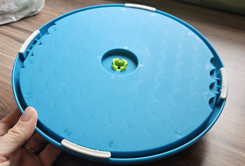 Mata do lizania miska spowalniająca  jedzenie dla psa ruchoma