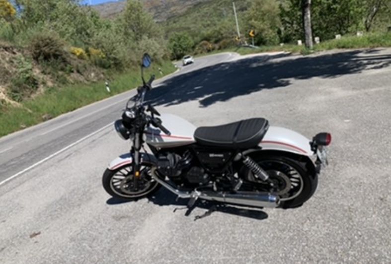 Moto Guzzi V9 Roamer