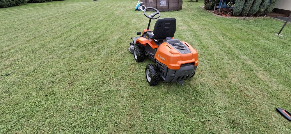 Traktorek husqvarna rider 112c5