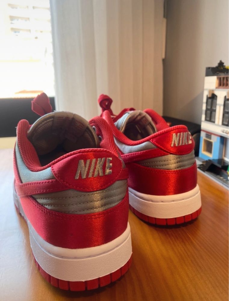 Nike dunk Red Satin