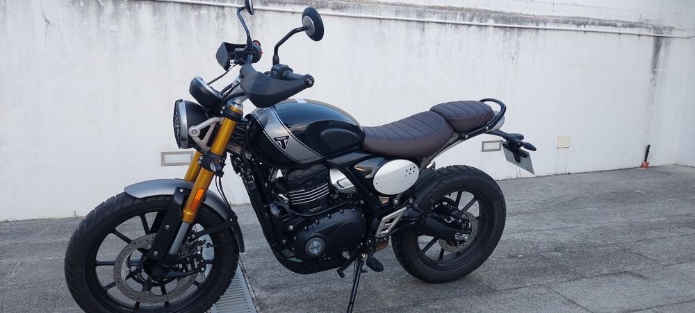 Triumph Scrambler 400X