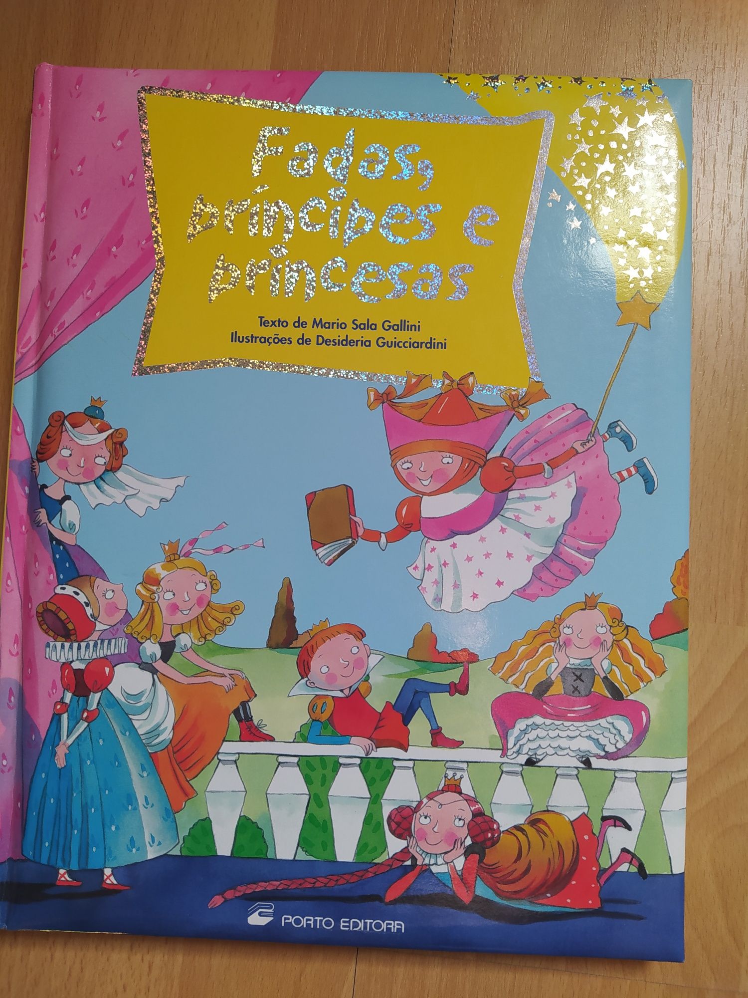 Livro Fadas, príncipes e princesas