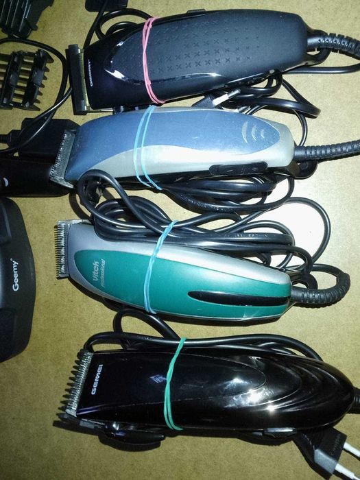 Машинка для стрижки волосся ,  тример