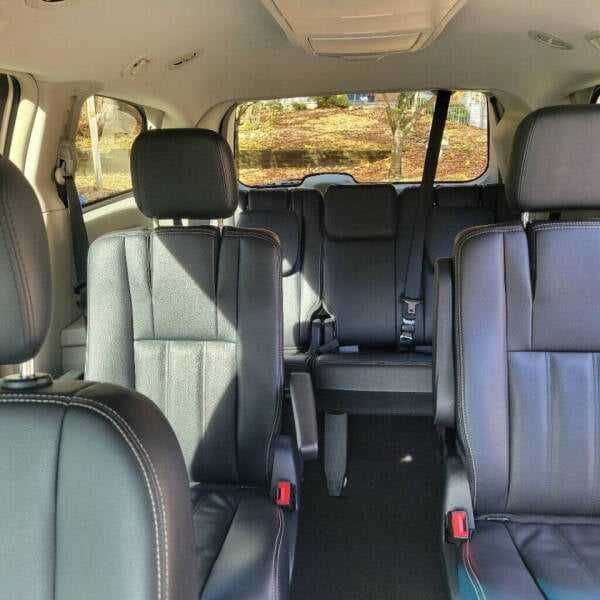 2016 Chrysler Town and Country