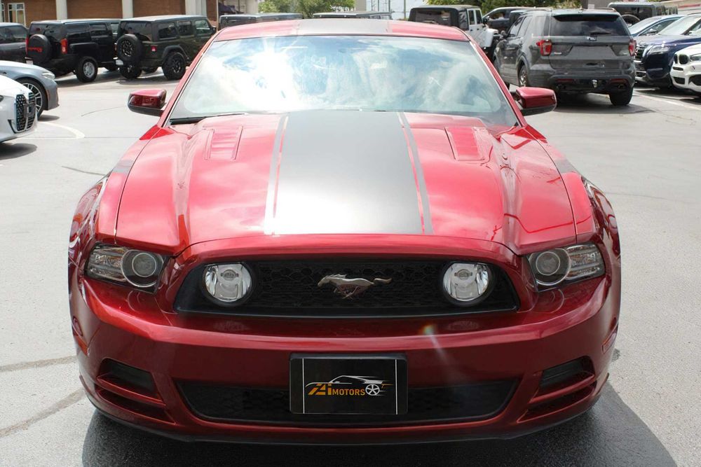 Ford Mustang GT Premium      2014