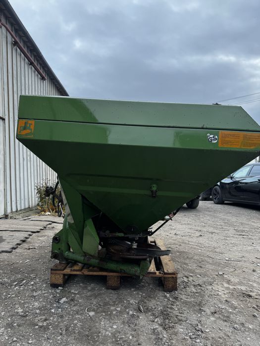 Rozsiewacz nawozu Amazone ZA-U 1001