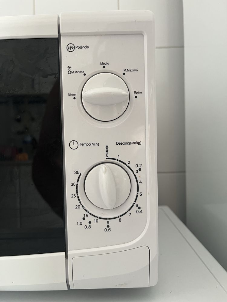 Micro-ondas Orima OR720CWW