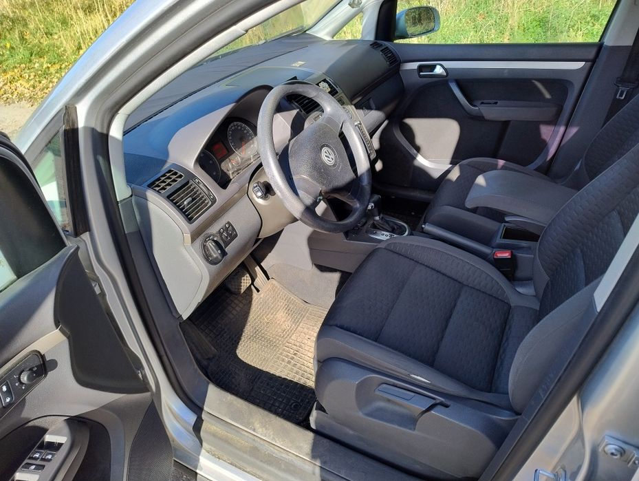 Sprzedam auto VW turan