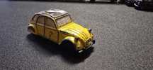 Maisto Citroen 2CV