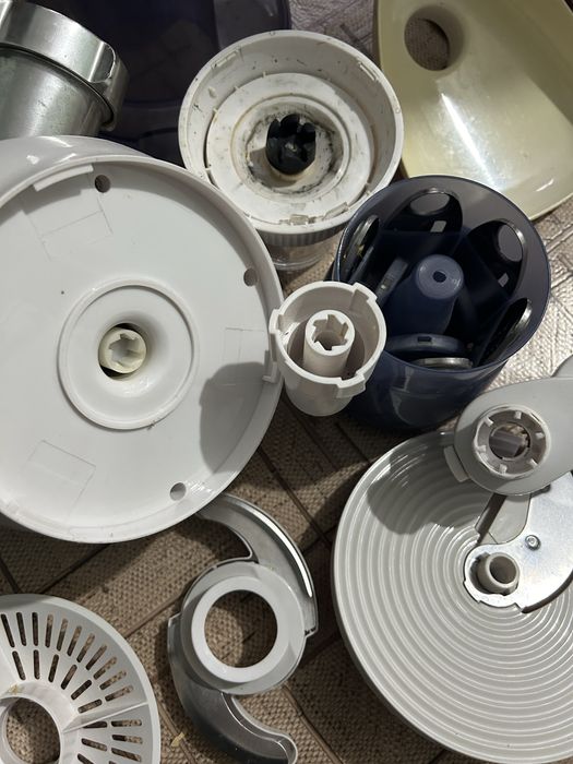 Запчасти для кухонного комбайна