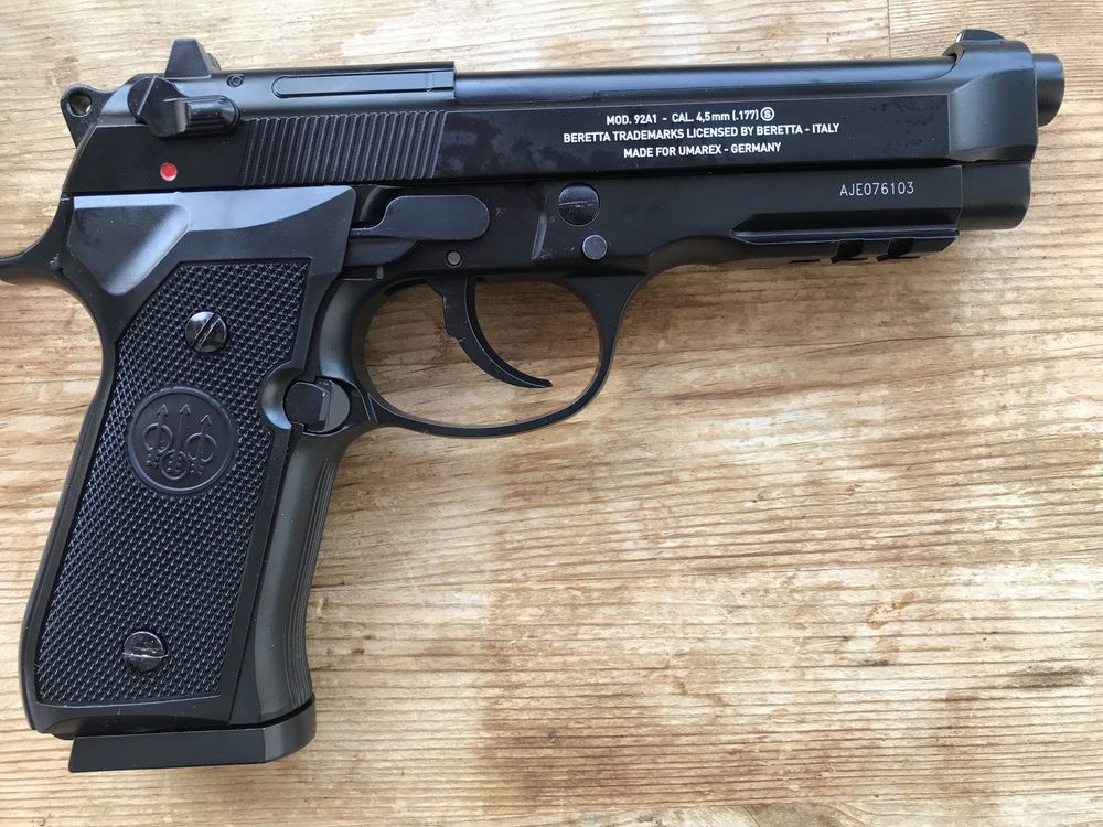 Pistola Pressão de ar (CO2) Beretta M92A1 full metal BLOWBACK AUTOMATI