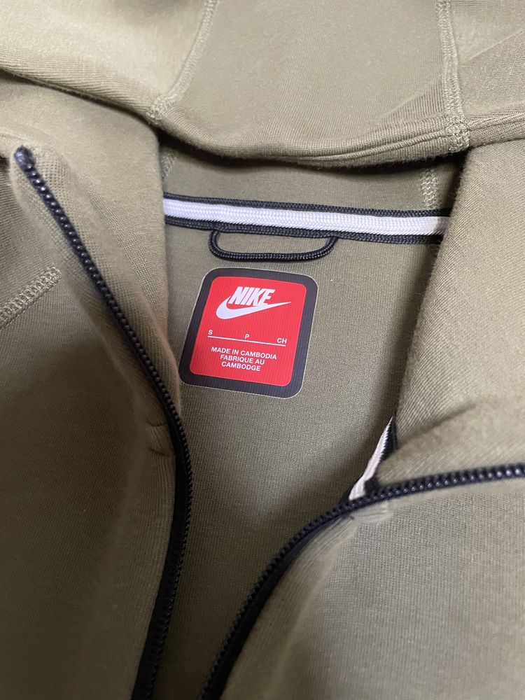 Кофта Nike Tech Fleece