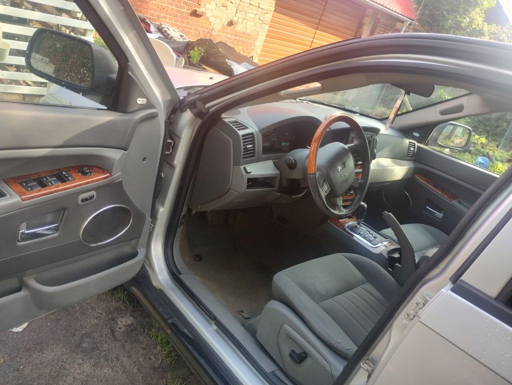 Jeep grand Cherokee 3.7 roczny LPG!!!