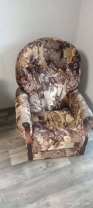 Продам крісло 300 грн