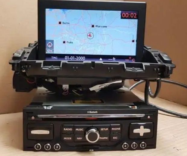 Display radionav Peugeot 308/3008/5008/RCZ, Alfa Romeo Giulietta