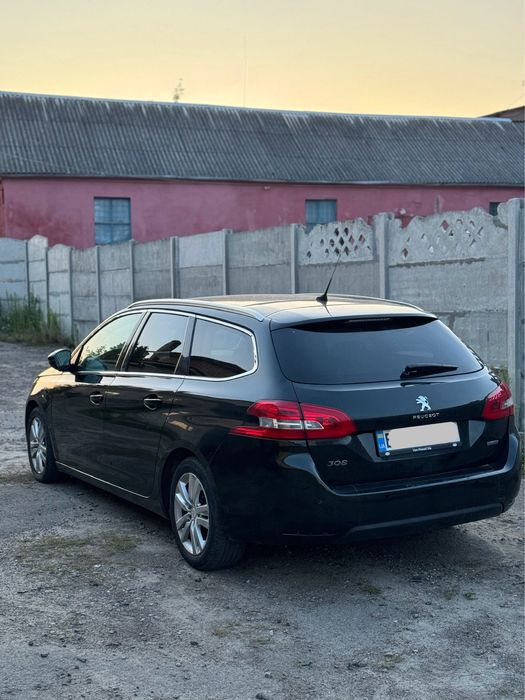 Здам авто в оренду Пежо 308 2015 1,6 дизель