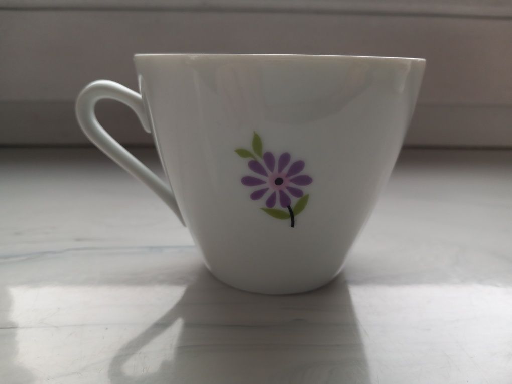 Porcelanowa filiżanka Creidlitz,dla zbieraczy pojedynczych egzemplarzy