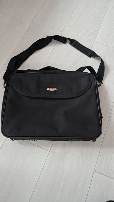 Torba na laptopa