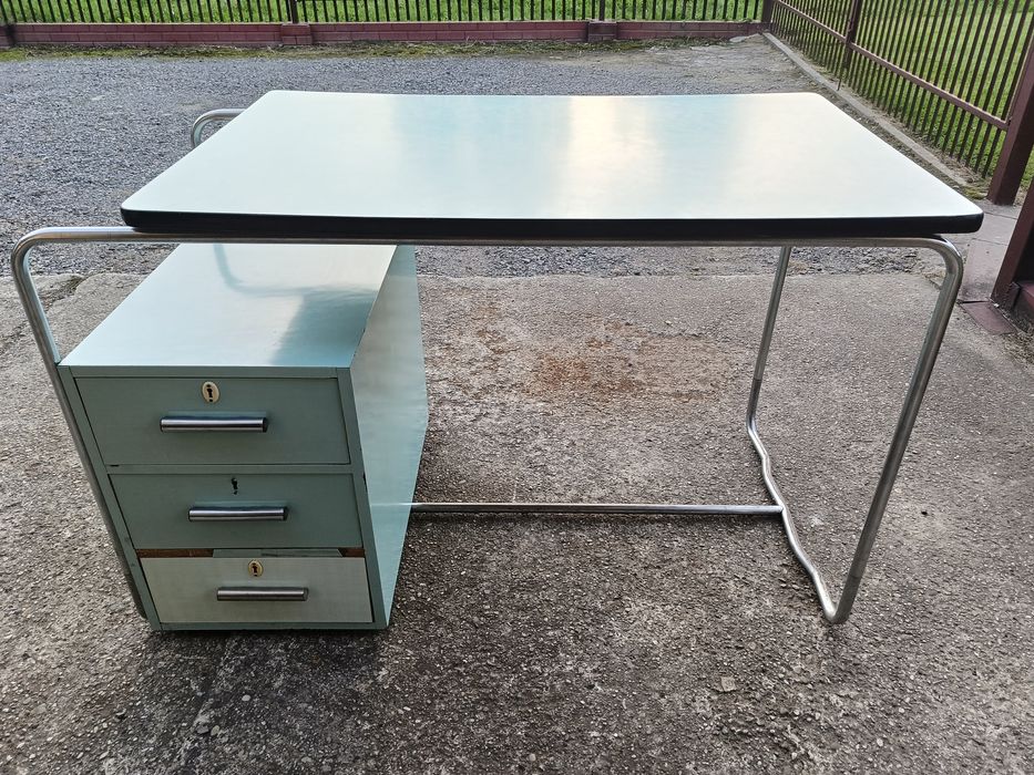 Biurko lekarskie PRL