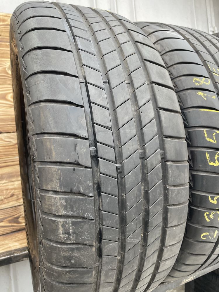 Літні шини 235/55 r18 Bridgestone 22 рік 7мм