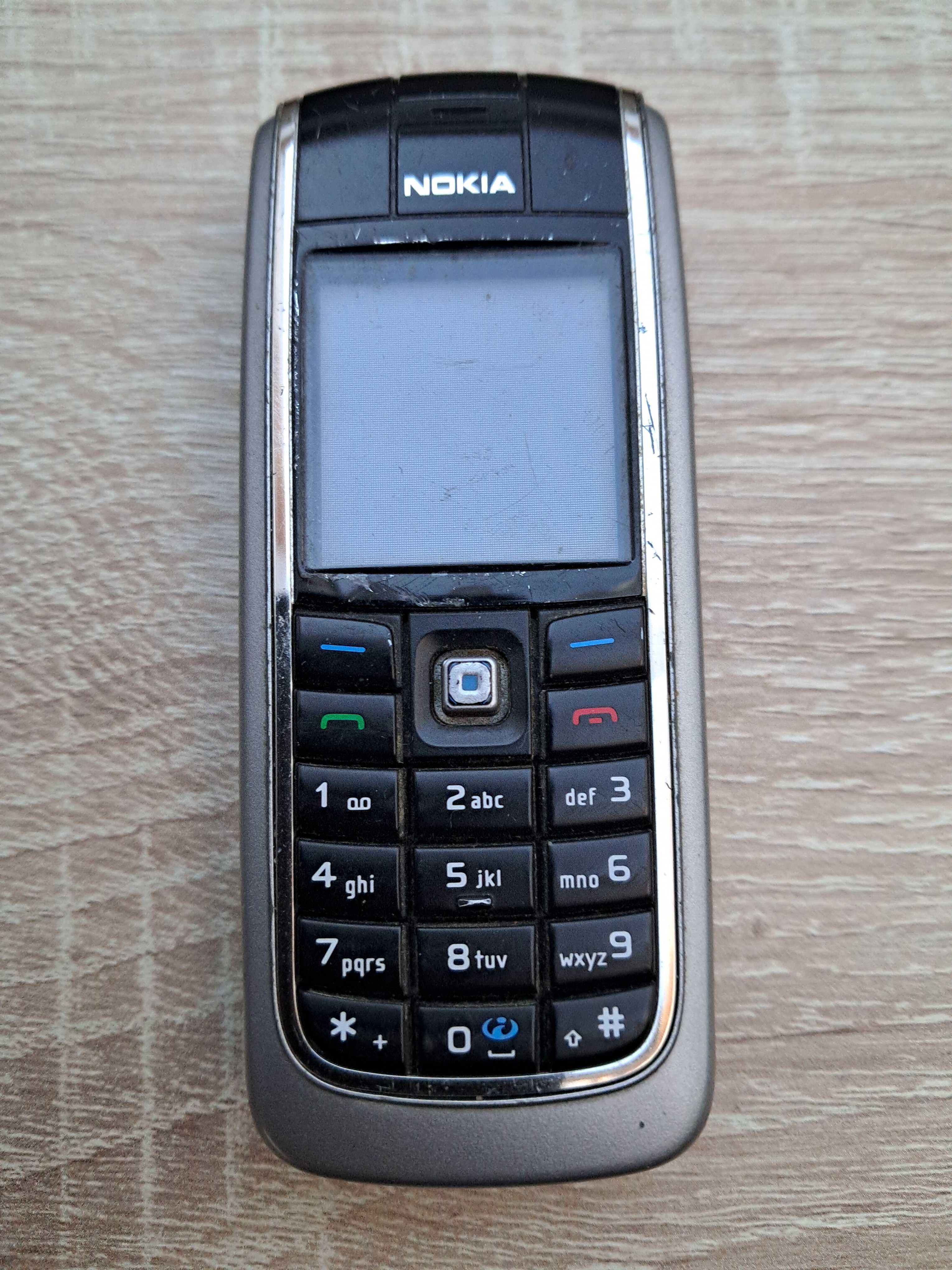 Telefon Nokia 6021