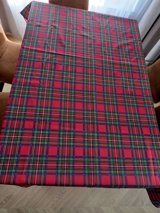 Obrus świąteczny 200x120