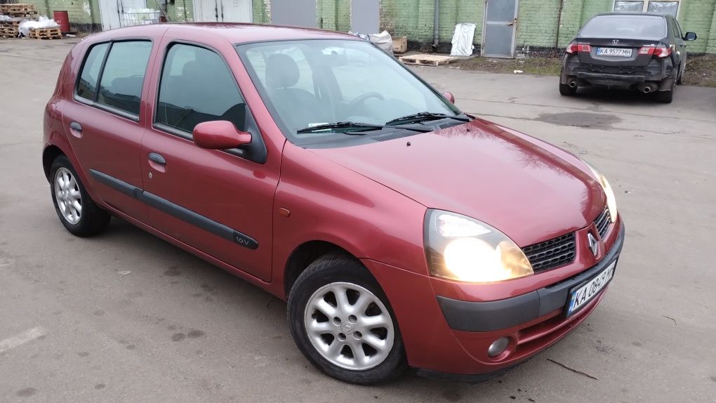 Продам Renault Clio 2