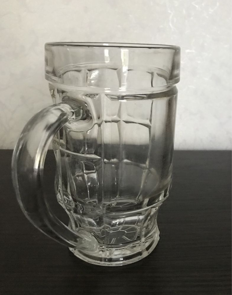 Продам пивной бокал 0,5 л.