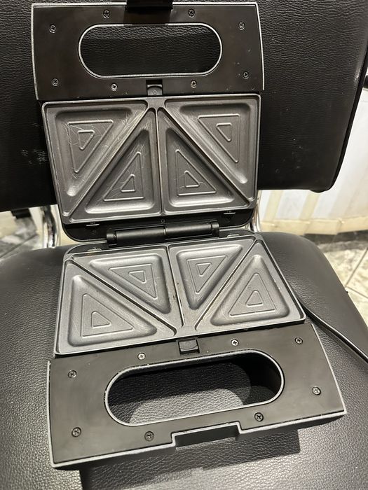 Бутербродница Gorenje SM 703