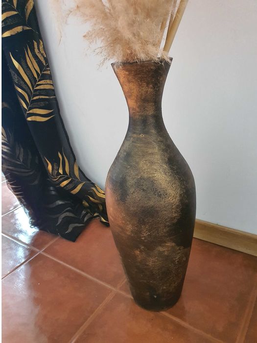 Vaso preto/dourado