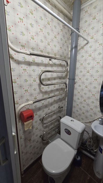 Продам 1 комнатную квартиру. Проспект Косиора.