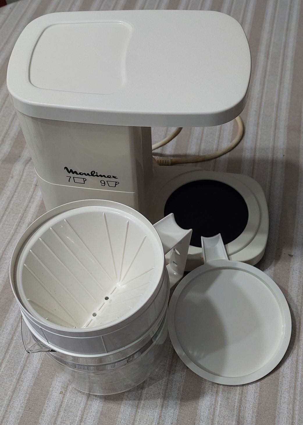 Máquina de Café de filtro - MoulinexMáquina de Café de filtro - Moulin