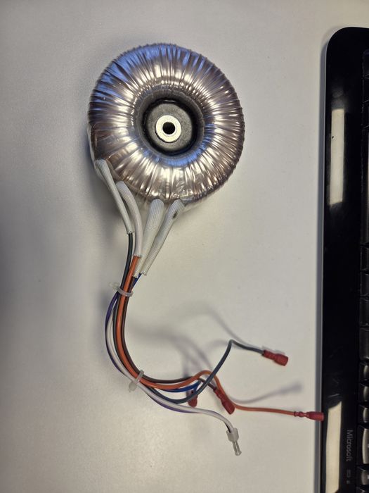 Transformator toroidalny 225VA