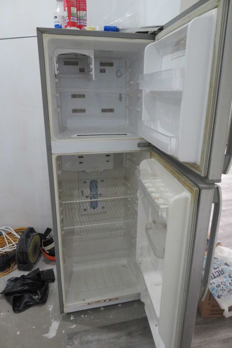 Lodówka samsung (na działkę budowę)