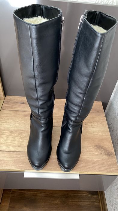 Чоботи шкіряні