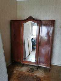móvel de quarto antigo