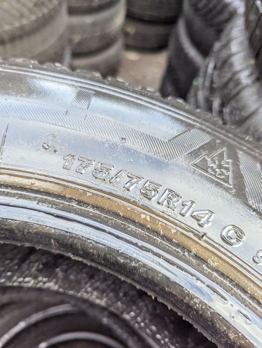 175/75R14C Bridgestone 8mm