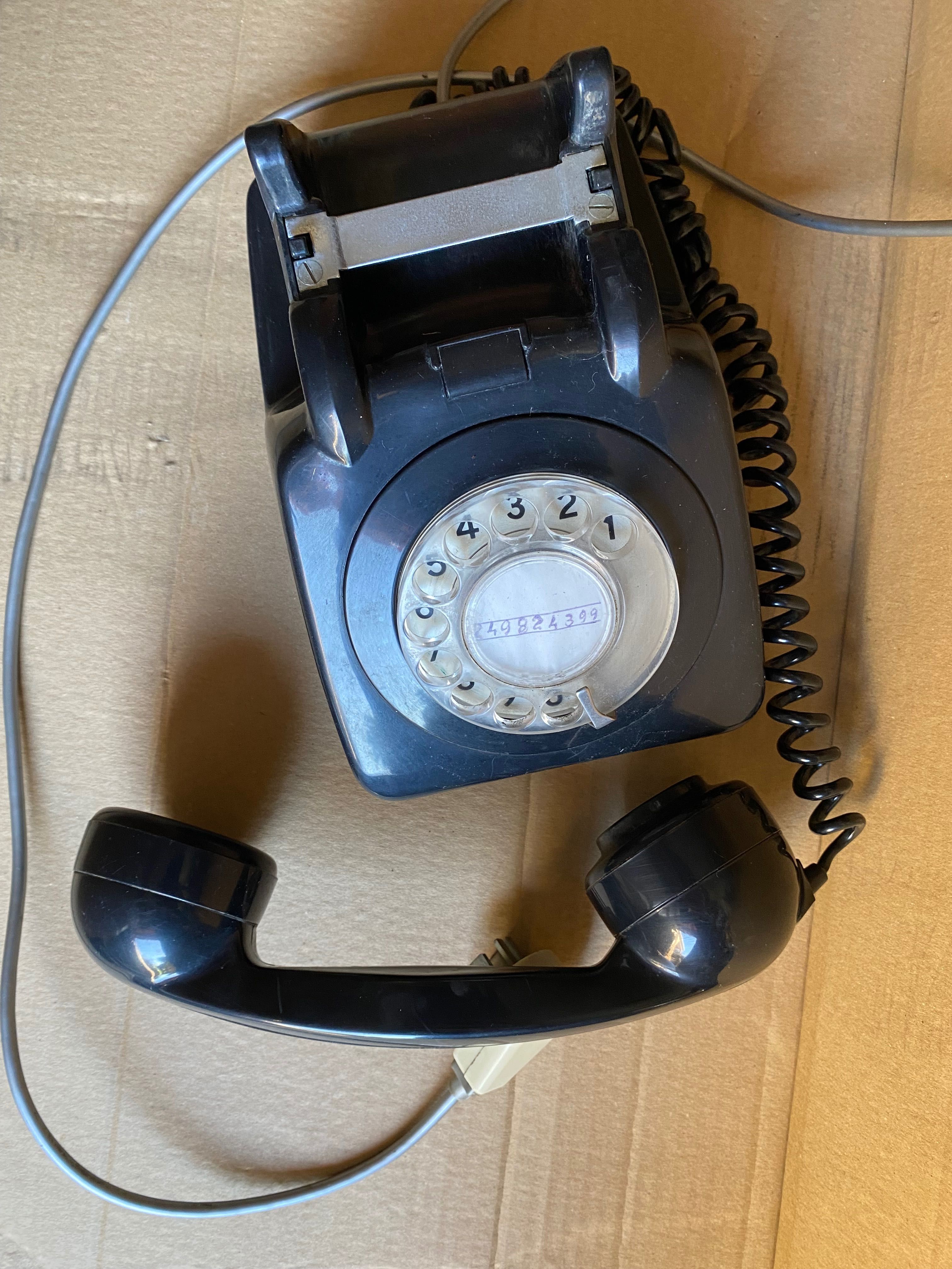 Telefone de fios antigo 1984